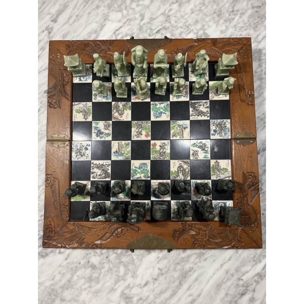 CHESS BOARD WOOD VINTAGE HANDMADE CARVED STONE‎ PLAYER MADE IN JAPAN 1940's